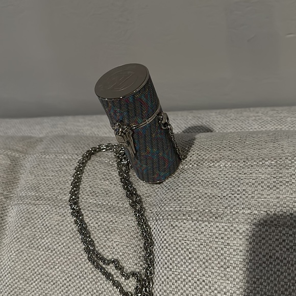 Louis Vuitton lipstick case - Picture 3 of 6